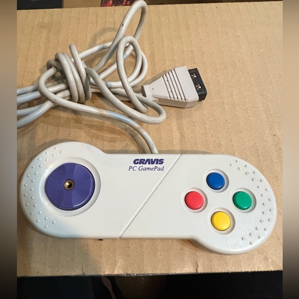 Vintage Gravis PC Gamepad Pro 15 Pin Controller 1992
